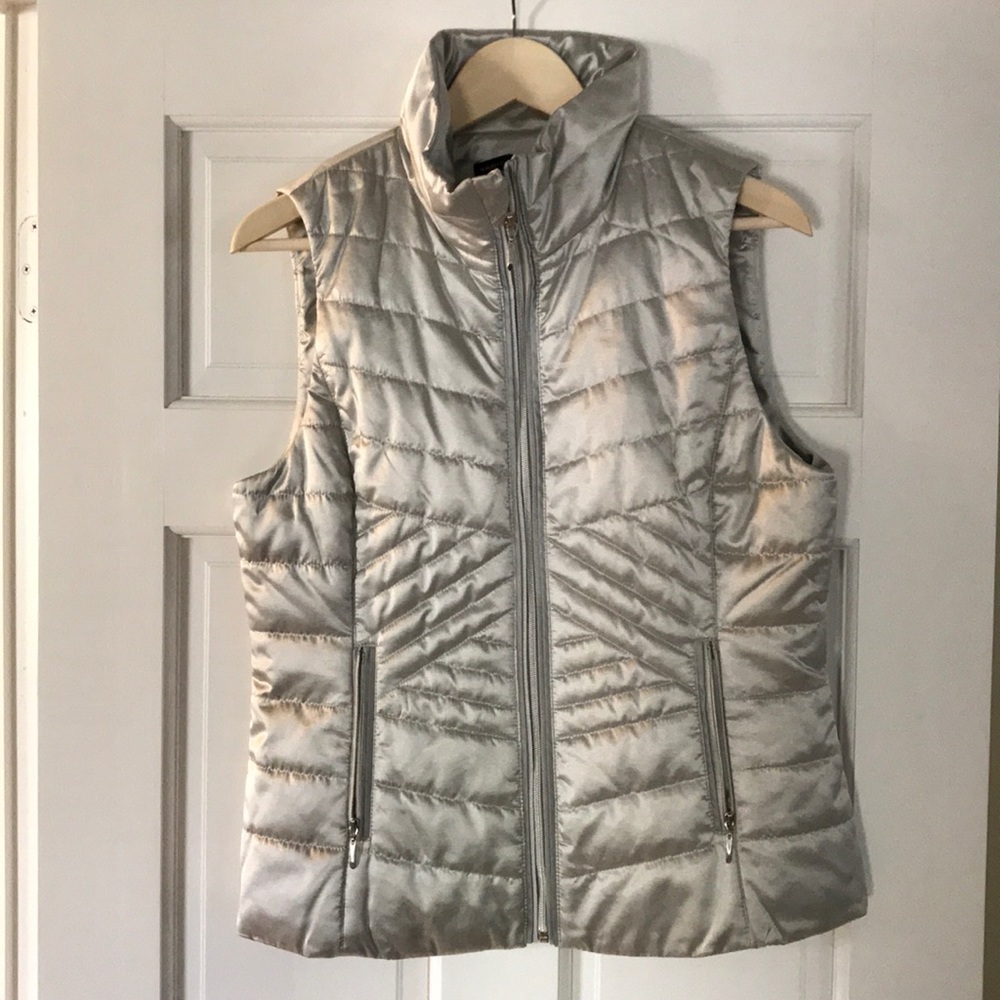 White House Black Market vest